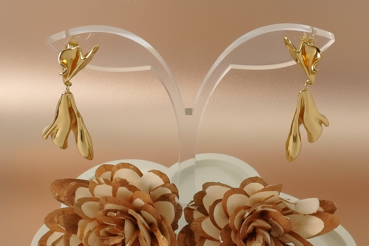 Golden Danglers Nina