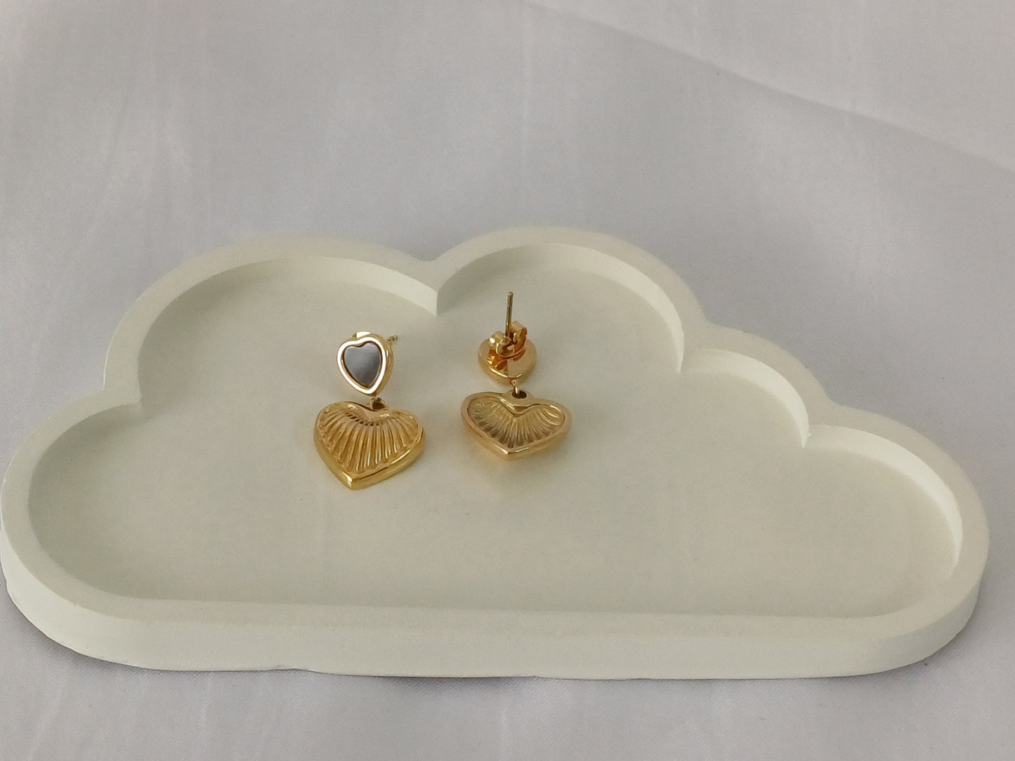 Golden Black Heart Drop