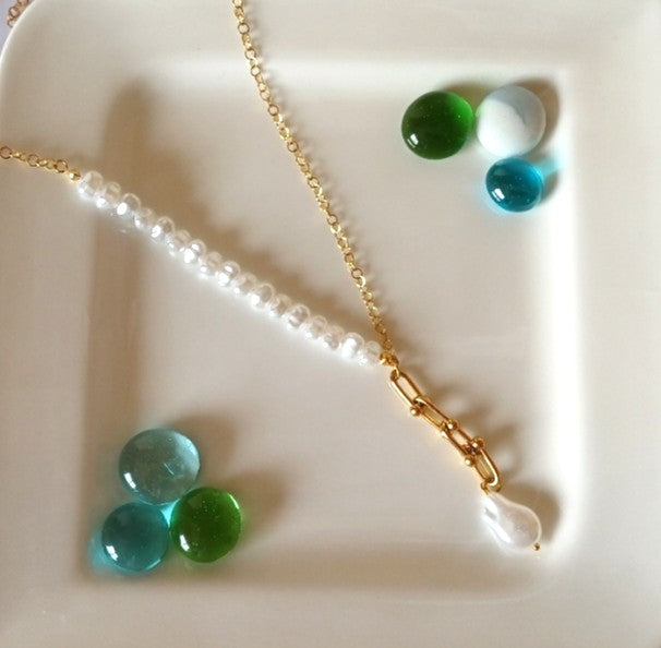 Chain Pearl Necklace