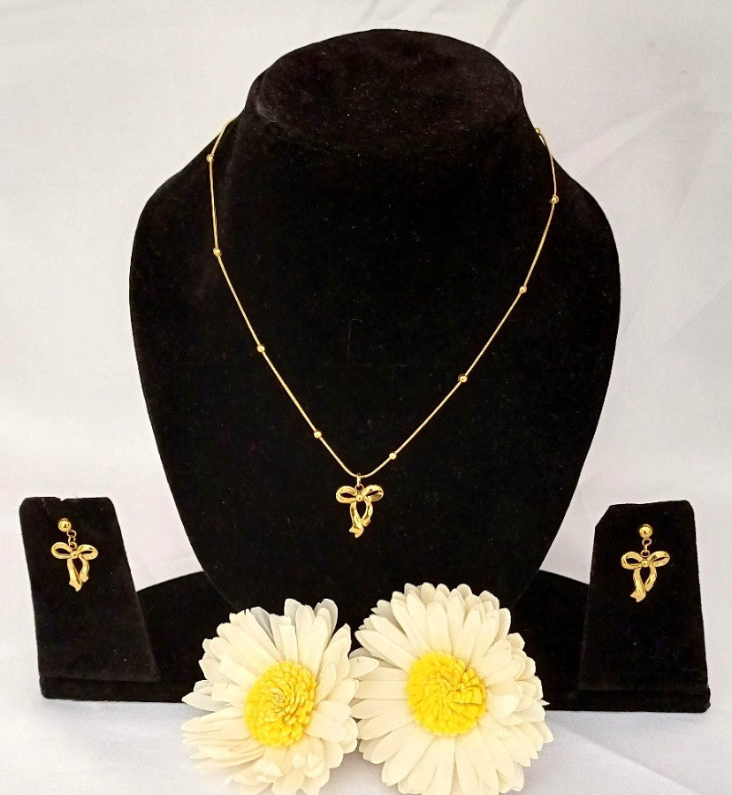 Bow Necklace Set