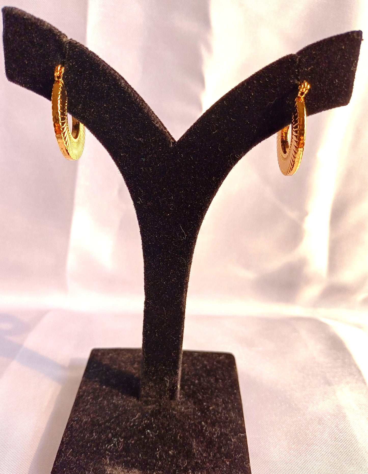 Golden Round Hoops Amara