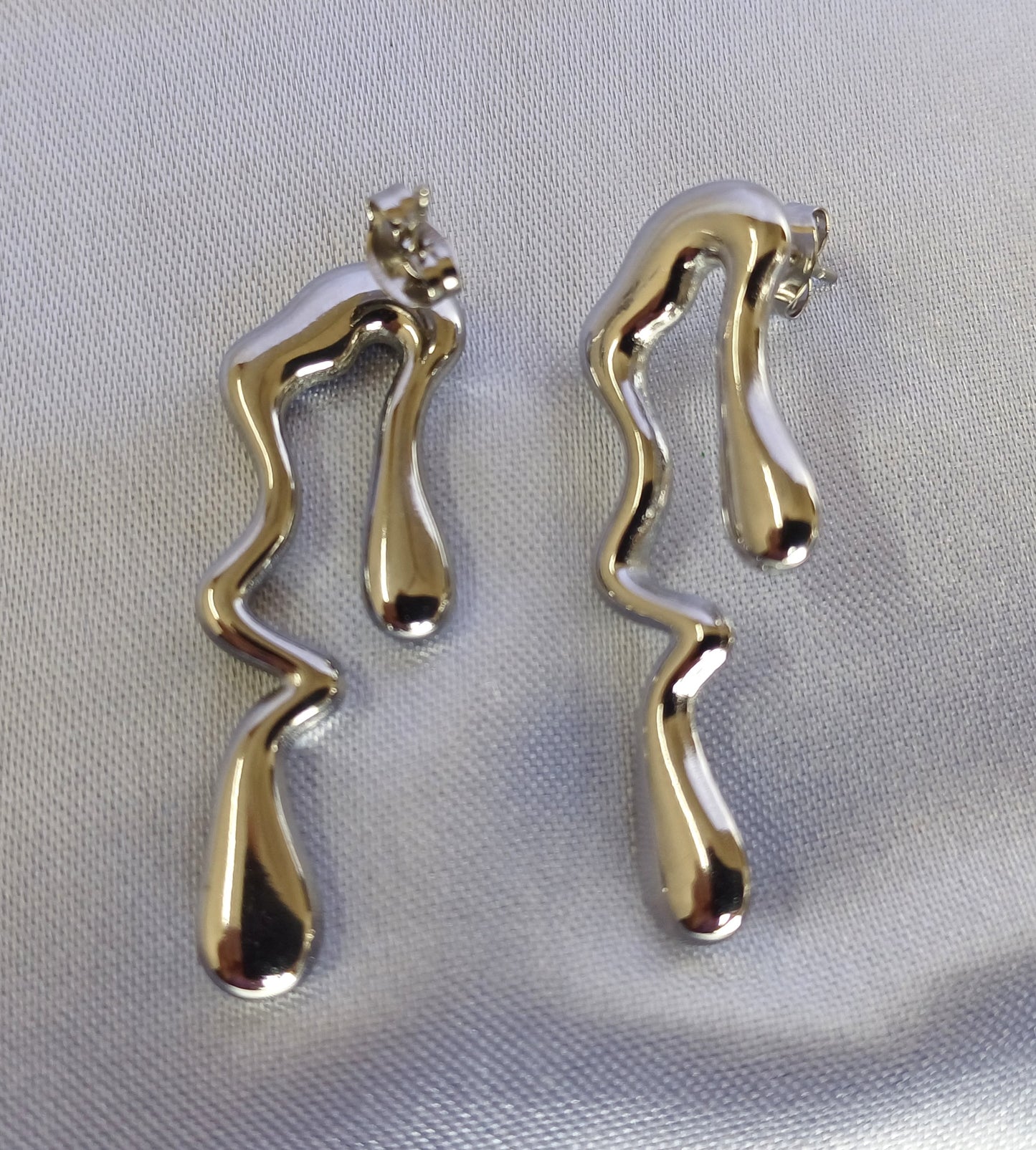Silver Danglers Mia
