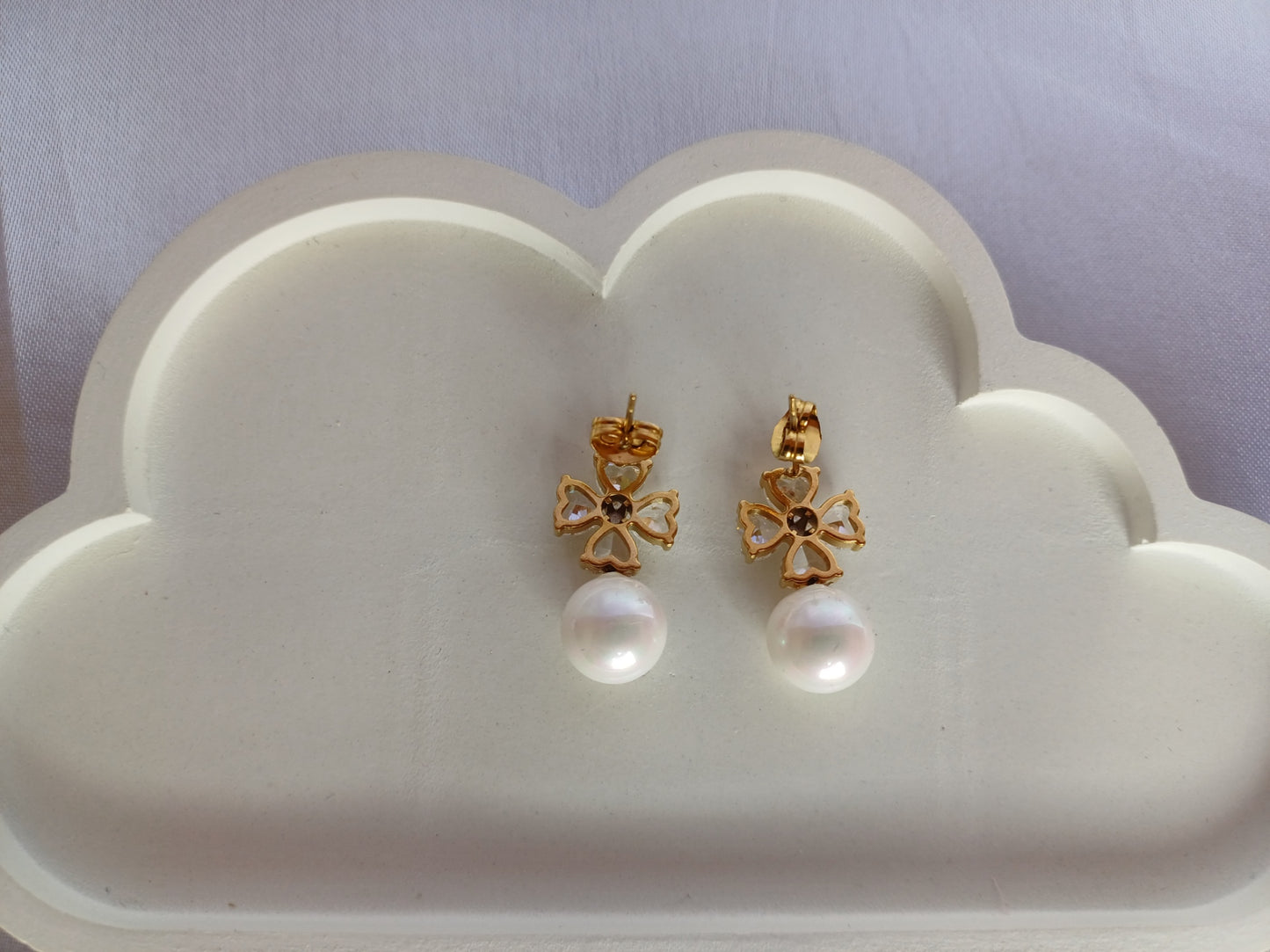 Pearl Studs Maya