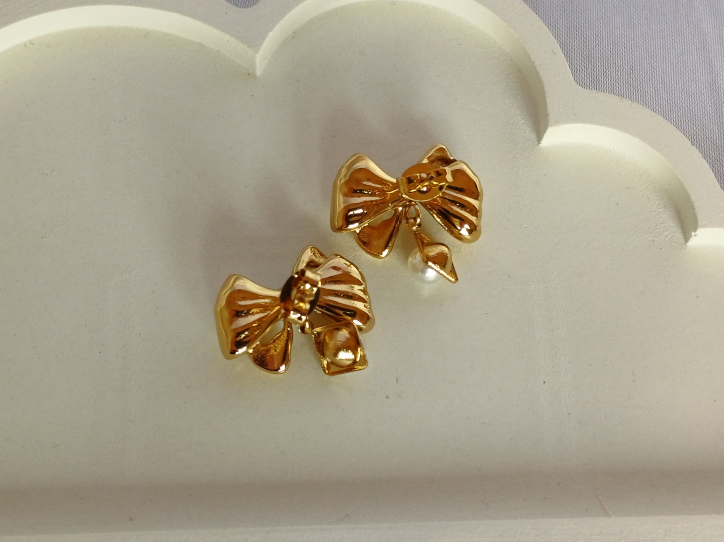 Golden Bow Studs Jane