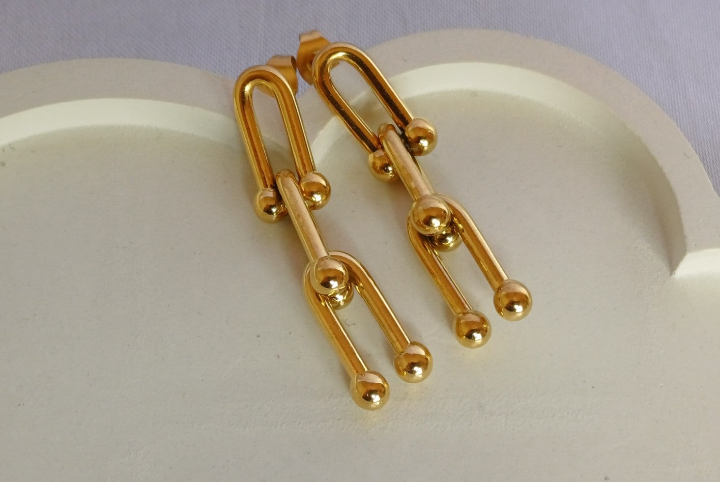 Golden Chain Dangler