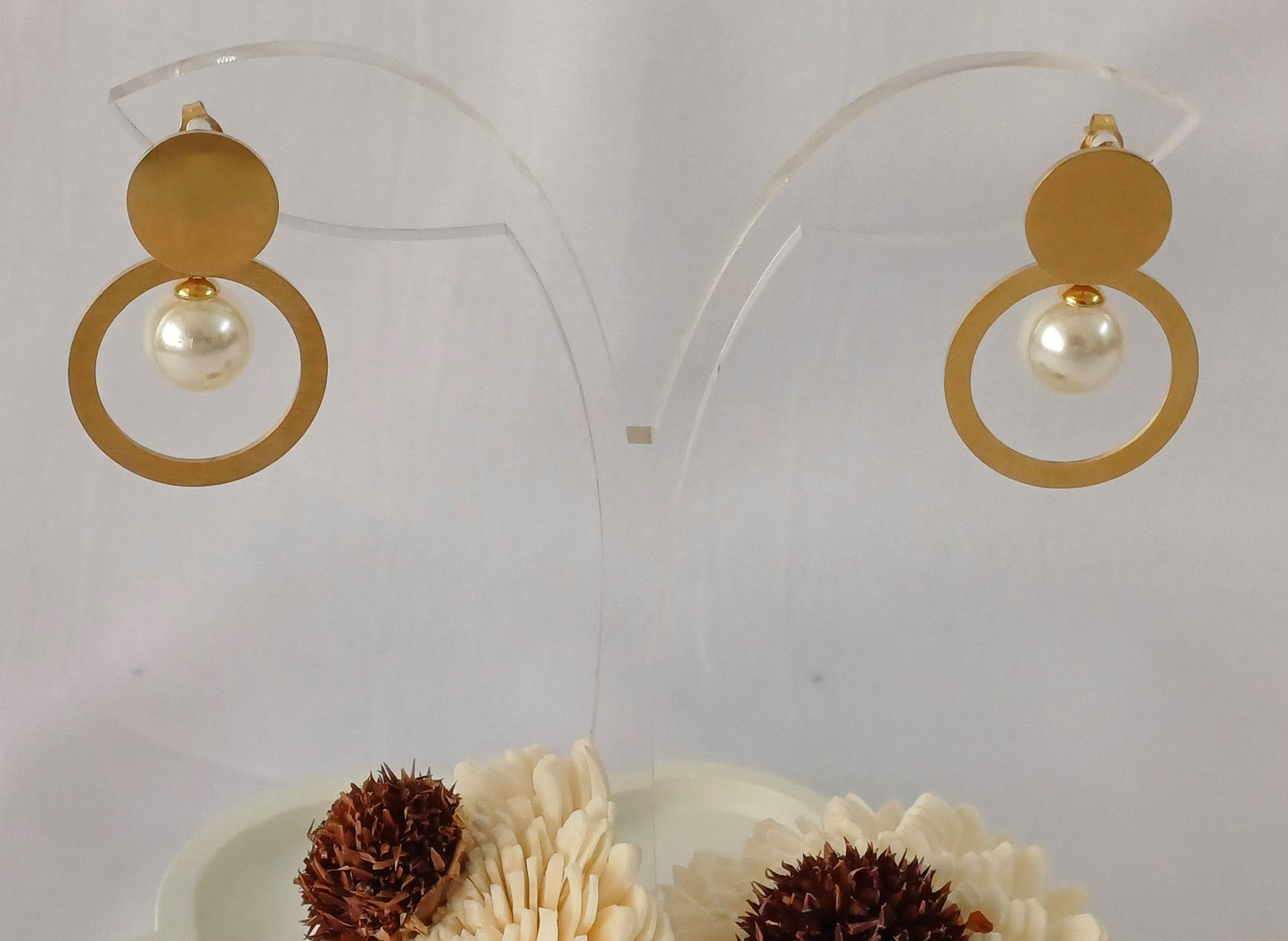 Golden Pearl Drop Earring Isabel