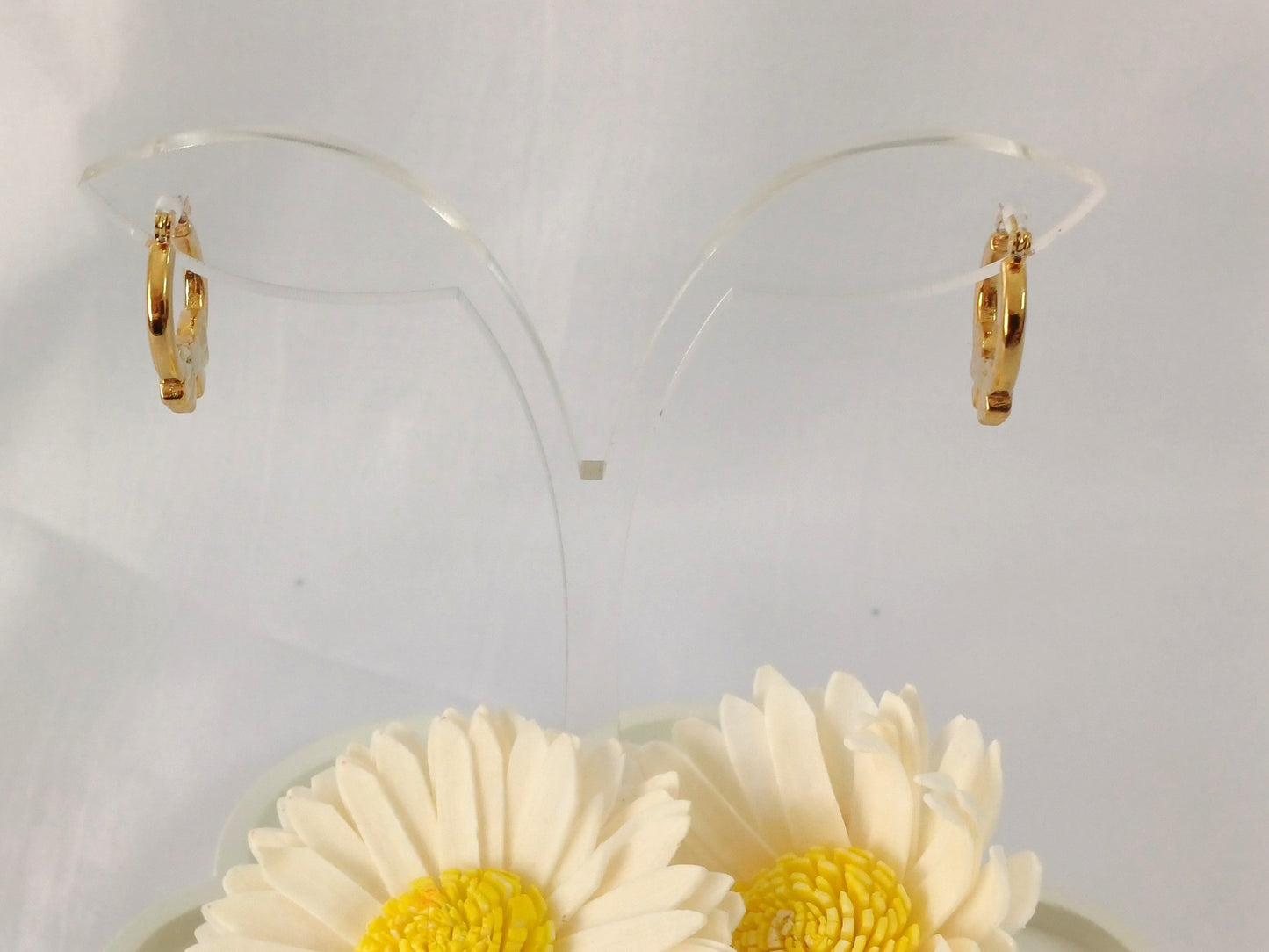 Golden Bow Hoop