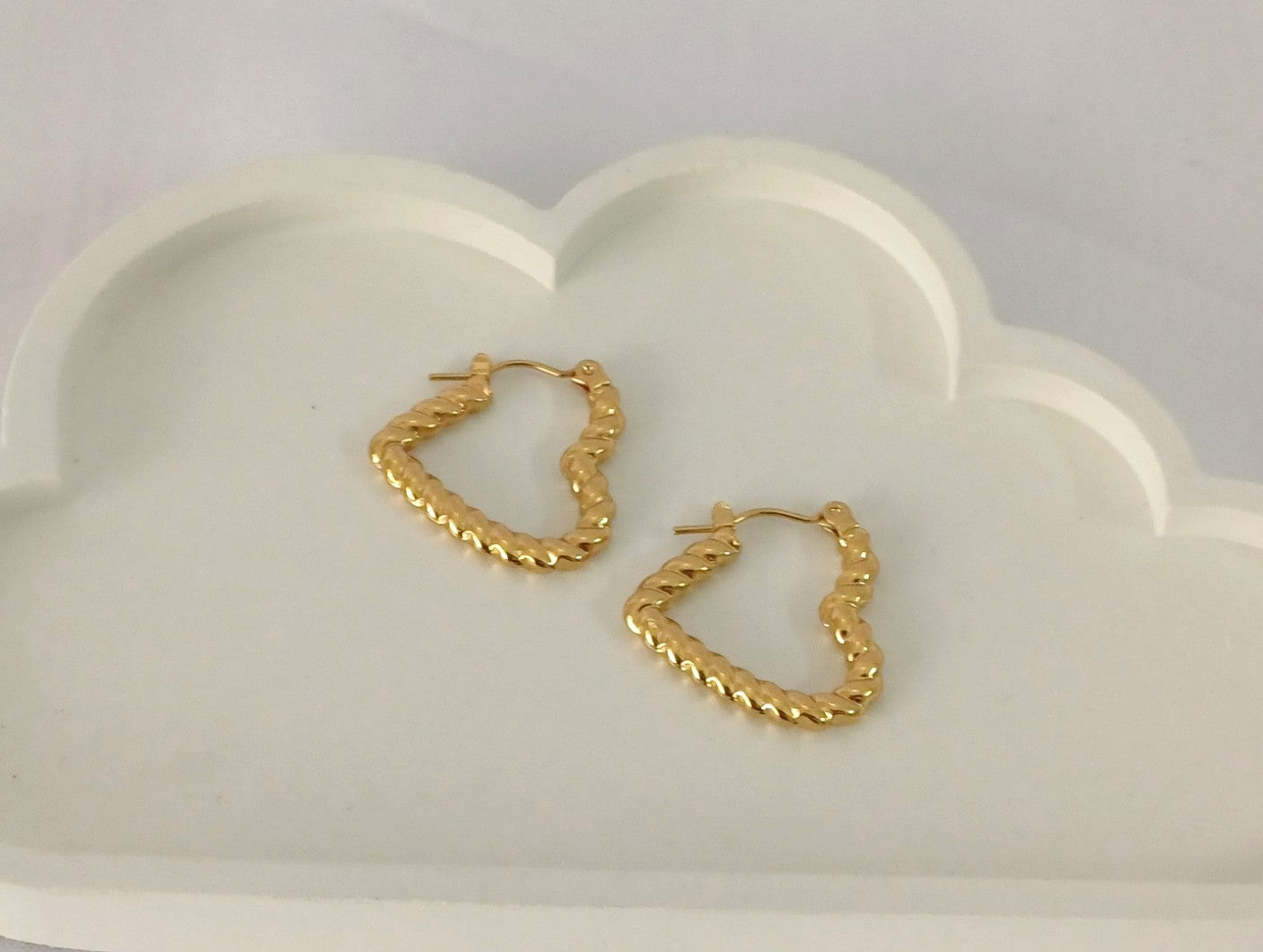 Golden Rope Heart Hoop