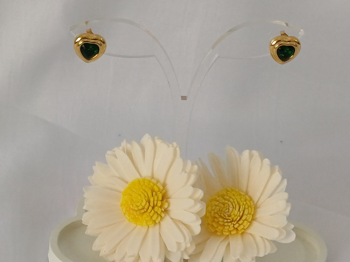 Golden Green Heart Stud Julia