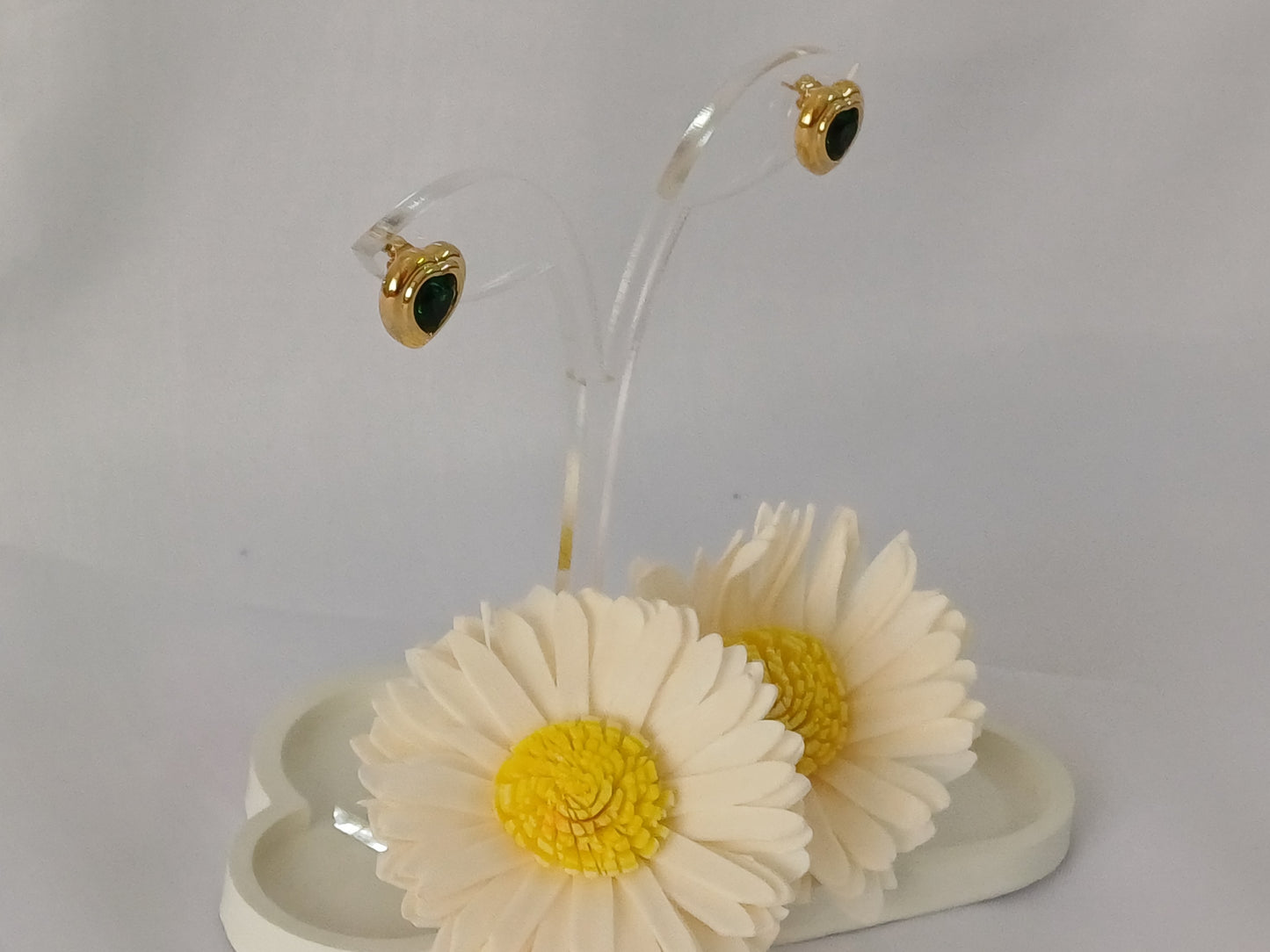 Golden Green Heart Stud Julia