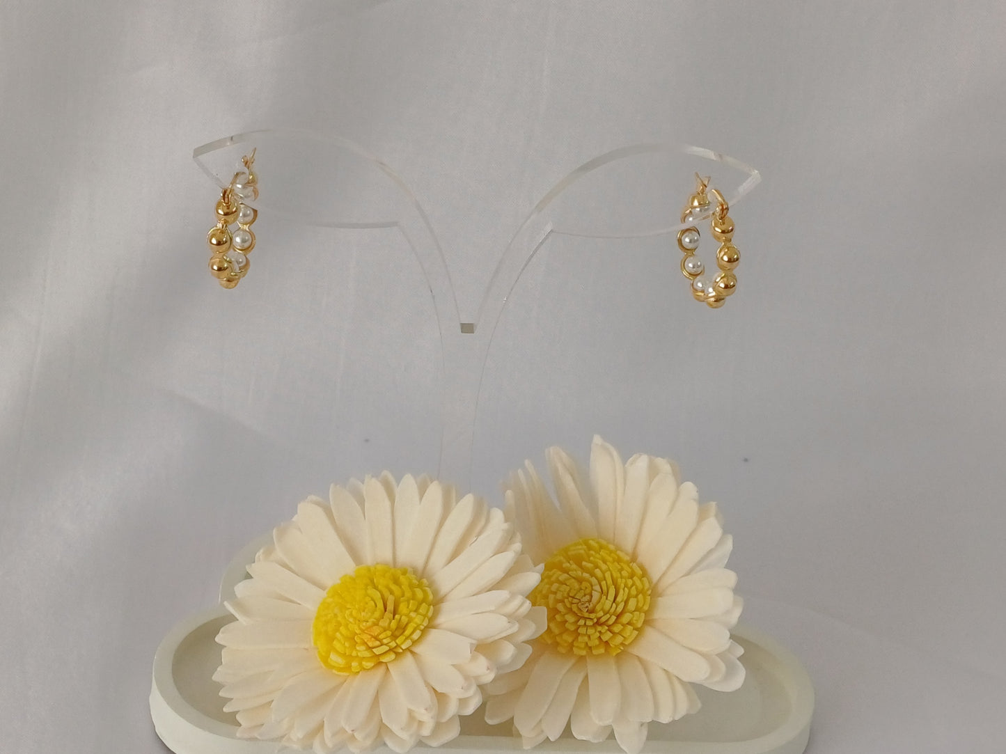 Golden Pearl Hoop Nova