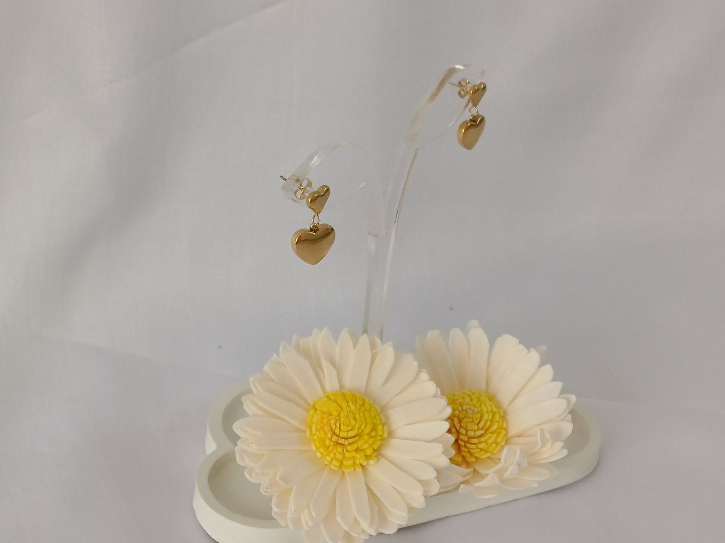 Golden Heart Drop Sabrina