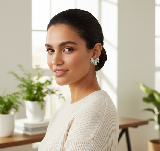 Silver Bow Stud Claire