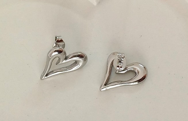 Silver Heart Stud Alice