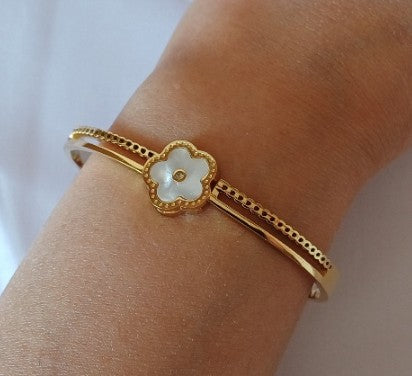 Mother of Pearl Flower Bangle