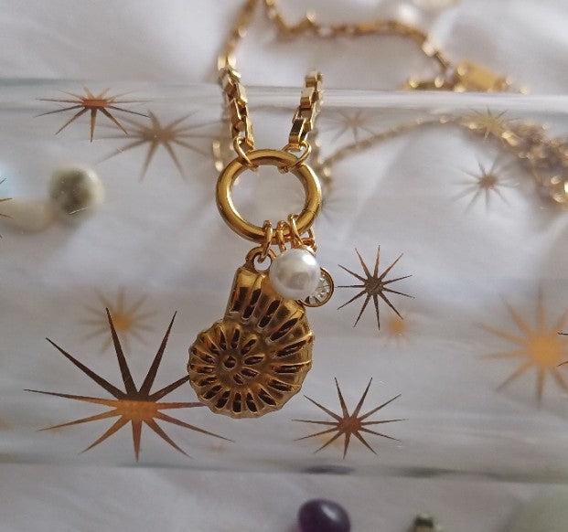 Shell Charm Necklace