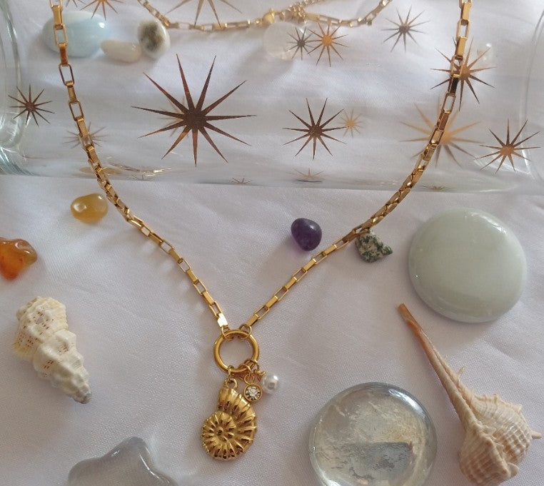 Shell Charm Necklace