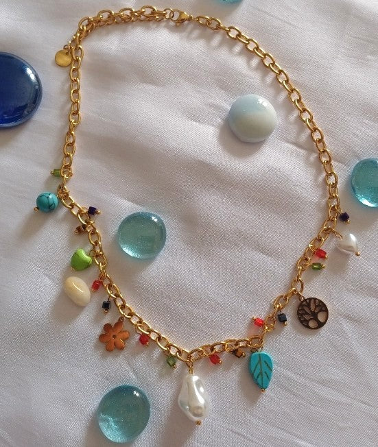Multicoloured Pearl Necklace
