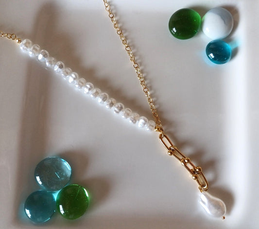 Chain Pearl Necklace
