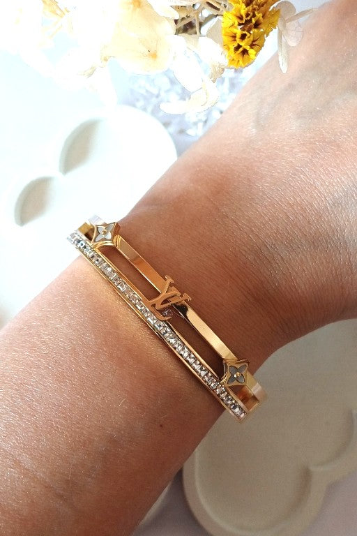 Exquisite Bangle