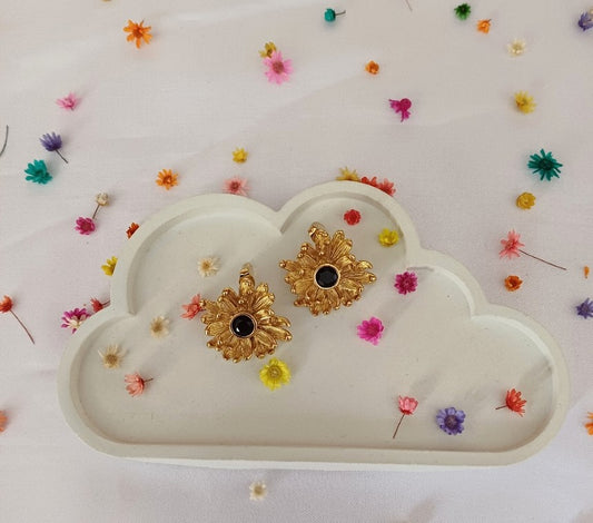 Golden Black Flower Stud