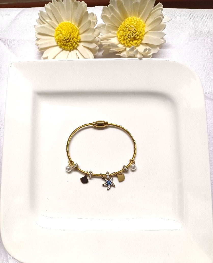 Evileye Charm Bangle