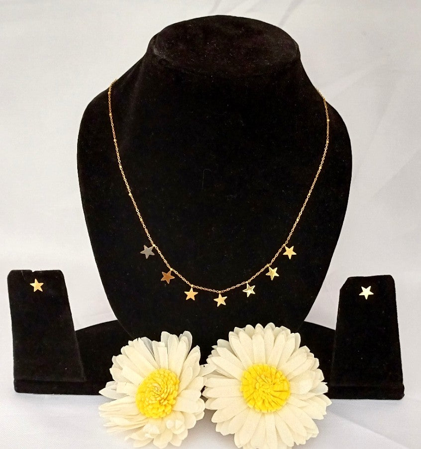 Star Necklace Set