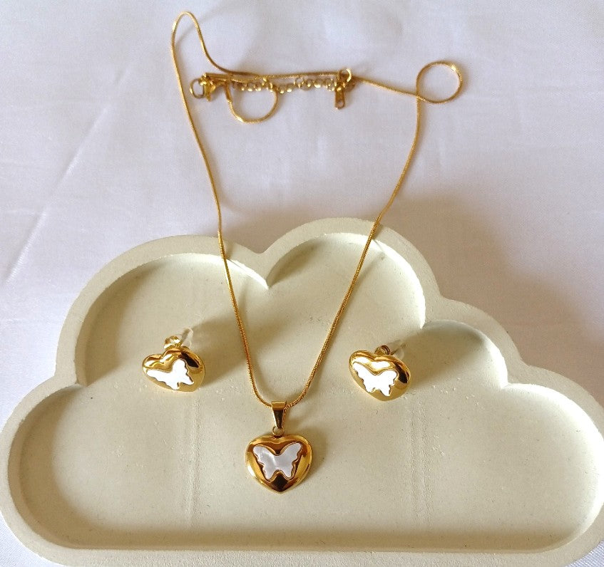 White butterfly Necklace Set