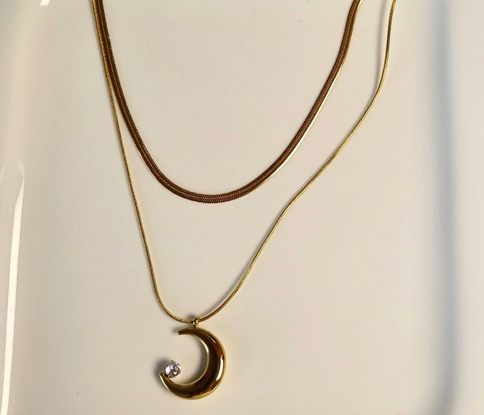 Stella Necklace