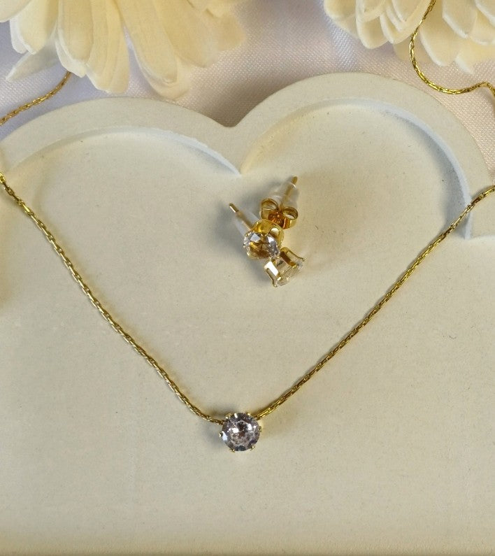 Solitaire Necklace Set