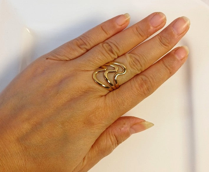 Wave Ring