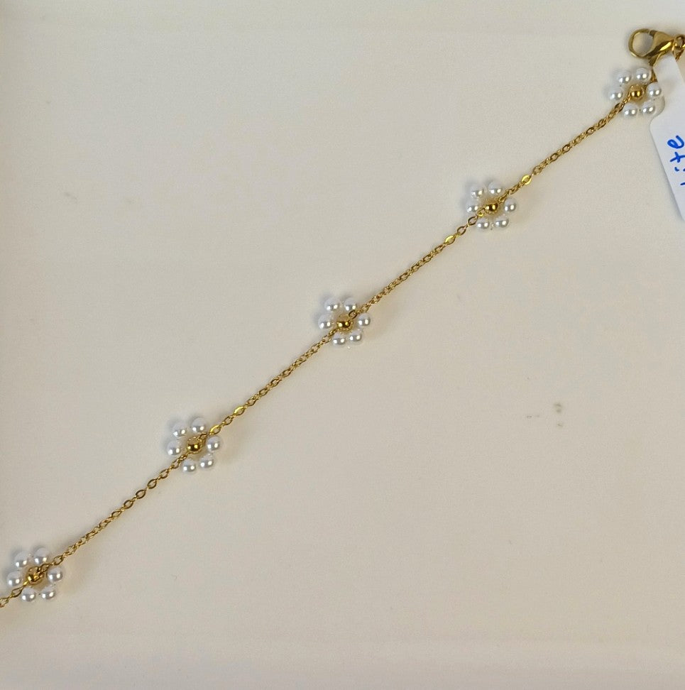 White Flower Bracelet