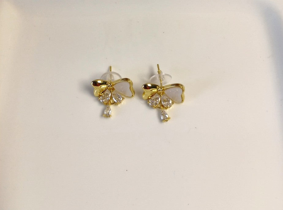 Bow AD Earring
