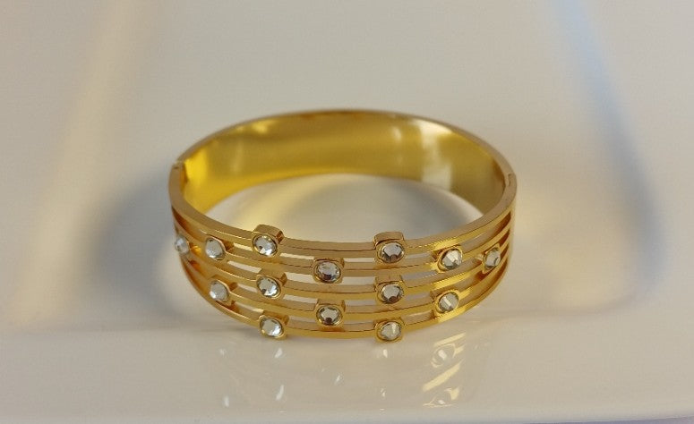 Samara Bangle