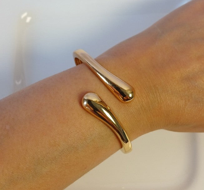 Embrace Bangle