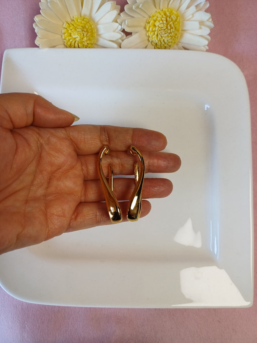 Daphne Earring