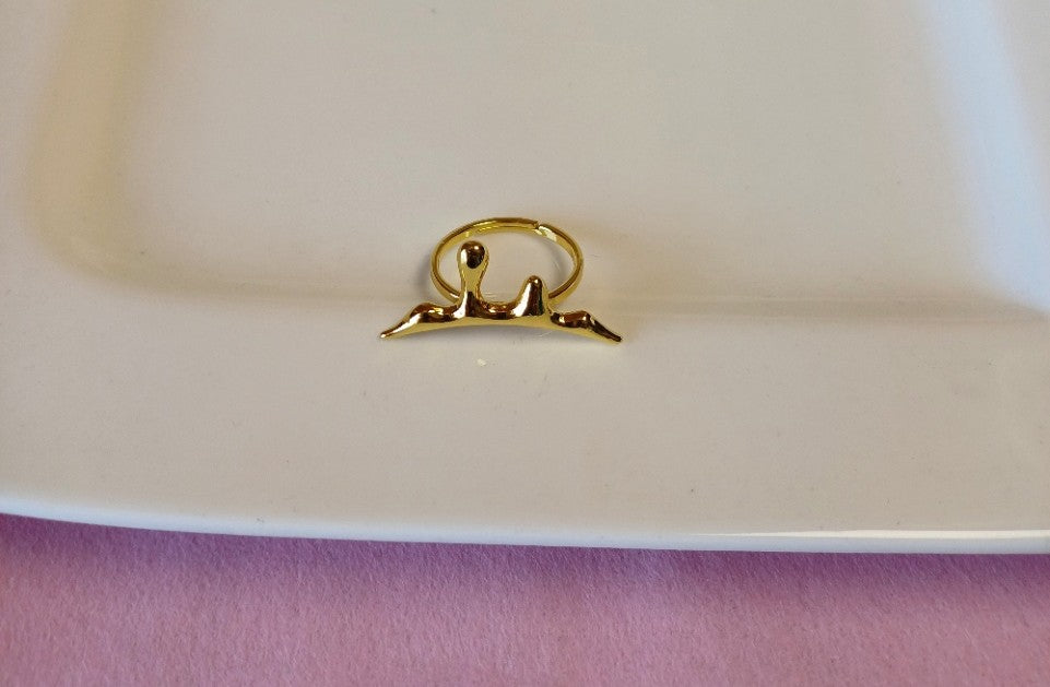 Melting Gold Ring