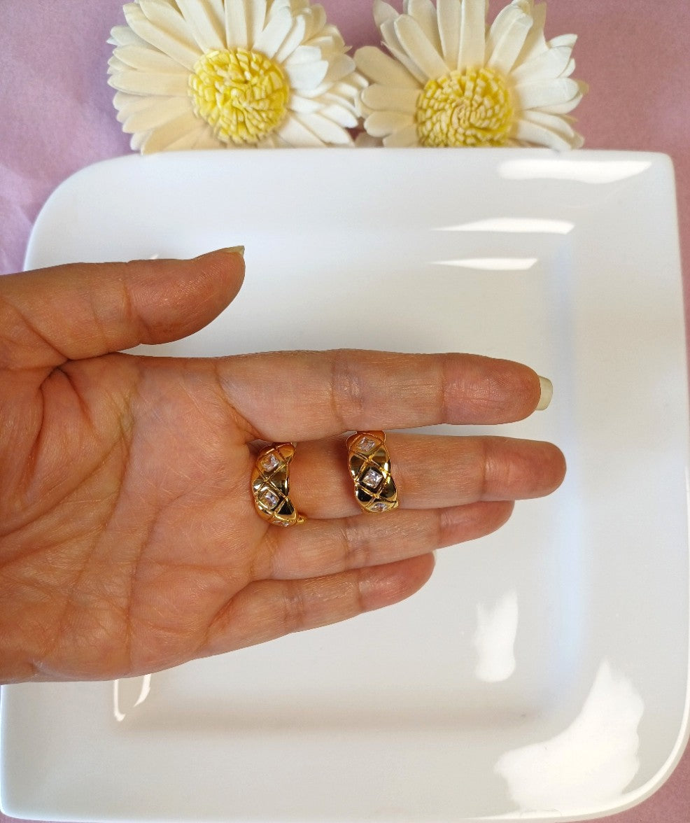 Zara C Hoop