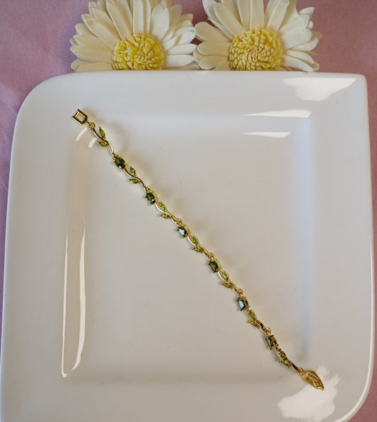 Tulip 5 Bracelet - Olive Green