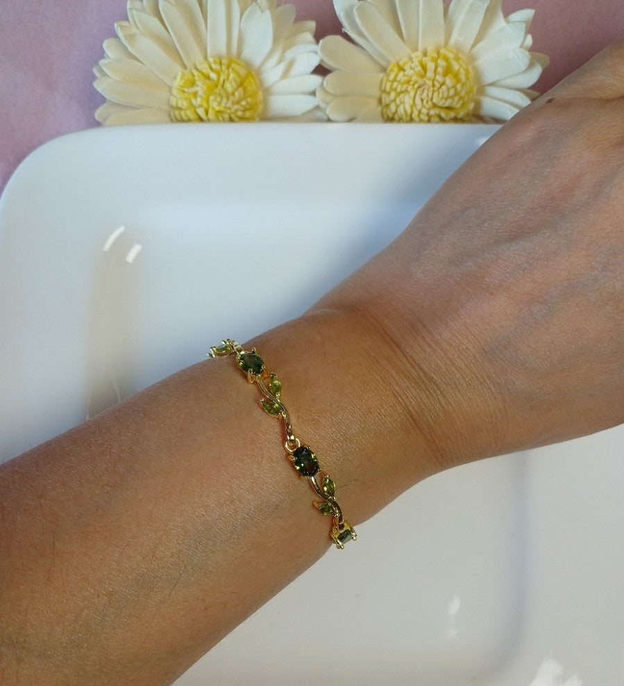 Tulip 5 Bracelet - Olive Green